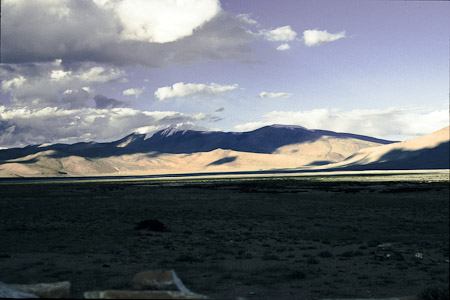 Tso Kar, Manimauer 1995